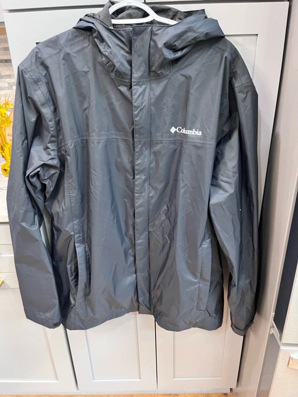 Columbia Black Rain Jacket size large